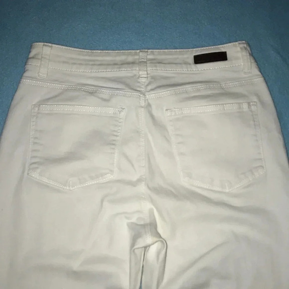 LEE CLASSIC FIT 1889 white vintage 90’s stretchy jeans  size 30 X 28 - Picture 3 of 8
